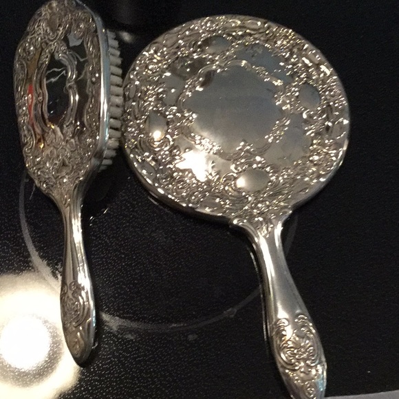 BoHo Vintage Brush and Mirror Set - Picture 3 of 7